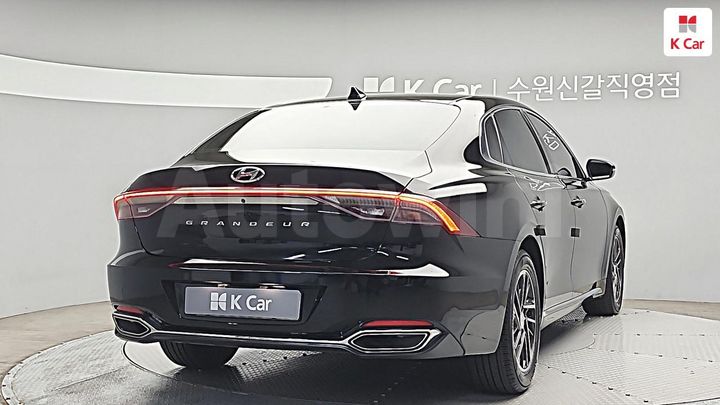 Hyundai Grandeur 2023 — 4