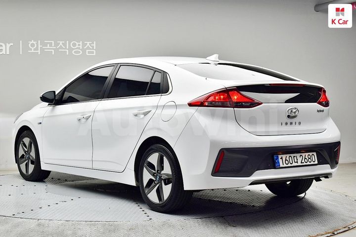 Hyundai Ioniq 2020 — 4