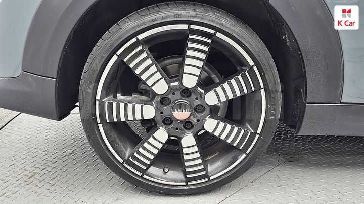 Mini Cooper 2023 — 4