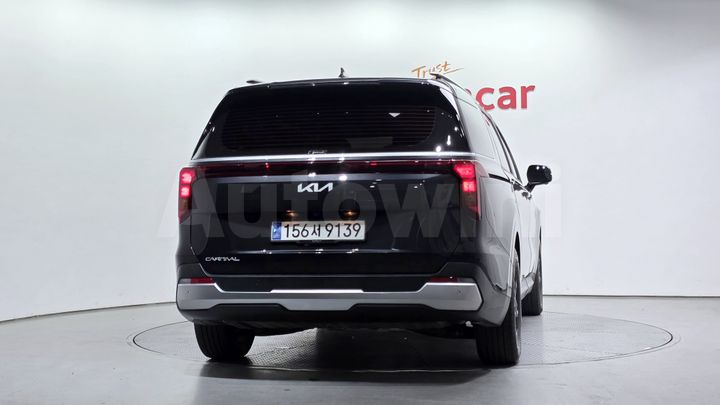 Kia Carnival 2024 — 4