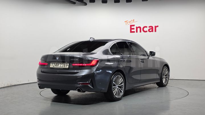 BMW 3 Series 2020 — 2