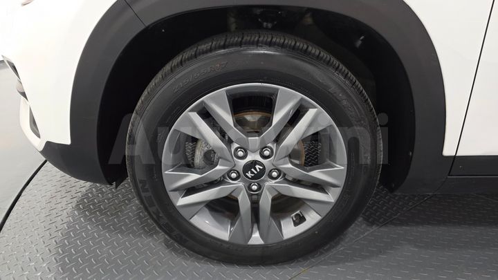 Kia Seltos 2022 — 5