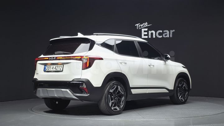 Kia Seltos 2023 — 2