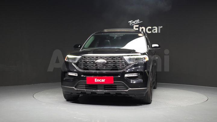 Ford Explorer 2021 — 3