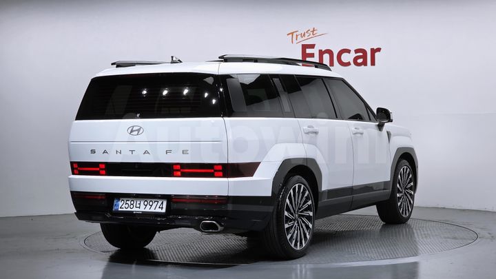 Hyundai SantaFe 2024 — 2