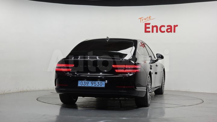 Genesis G80 2022 — 4