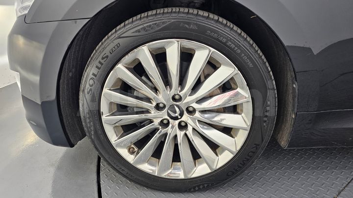 Hyundai Equus 2015 — 5