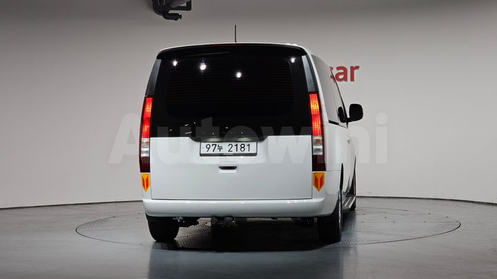 Hyundai Staria 2022 — 4