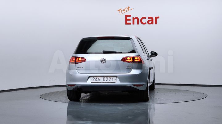 Volkswagen Golf 2013 — 4