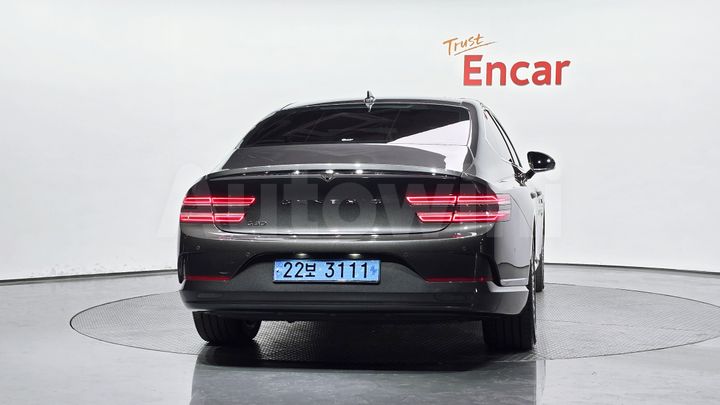Genesis G80 2022 — 3