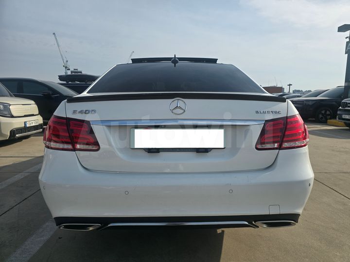 Mercedes-Benz E Class 2016 — 3