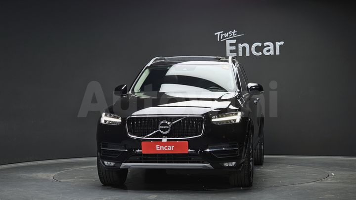 Volvo XC90 2018 — 3