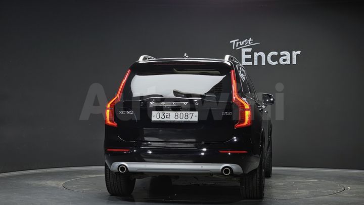 Volvo XC90 2018 — 4