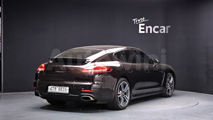 Porsche Panamera 2015 — 2