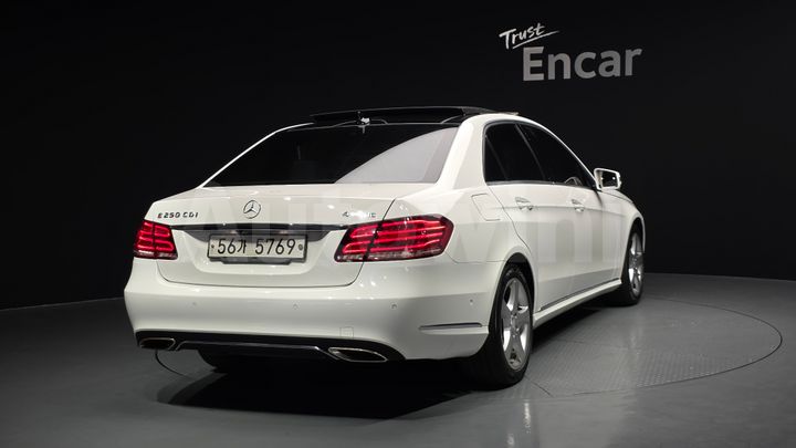 Mercedes-Benz E Class 2014 — 2