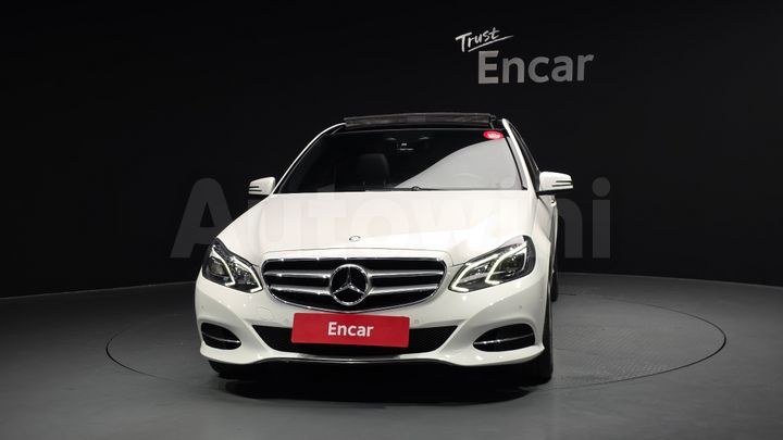Mercedes-Benz E Class 2014 — 3