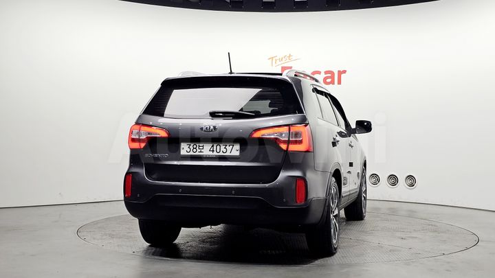Kia Sorento 2013 — 4