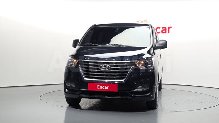 Hyundai Starex 2021 — 3