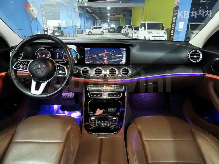 Mercedes Benz E Class 2020 — 5