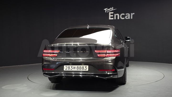 Genesis G80 2025 — 4