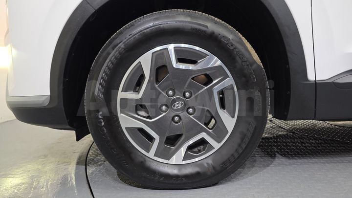 Hyundai SantaFe 2023 — 5