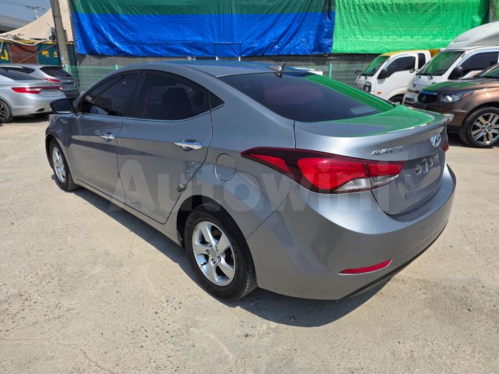 Hyundai Avante 2014 — 4