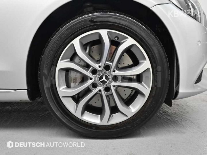 Mercedes-Benz C Class 2018 — 5