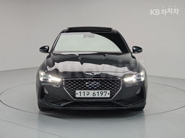 Genesis G70 2019 — 2