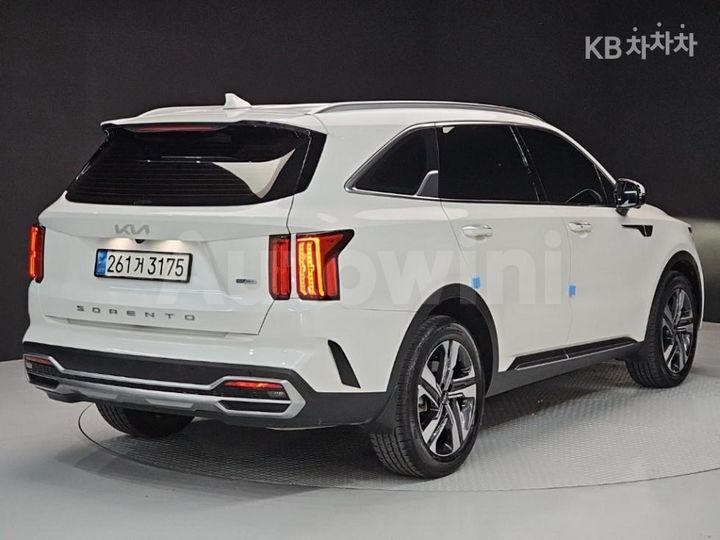 Kia Sorento 2022 — 4