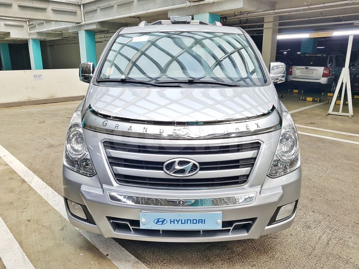 Hyundai Starex 2017 — 3