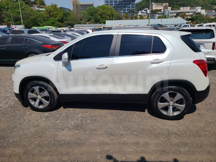 Chevrolet Trax 2016 — 2