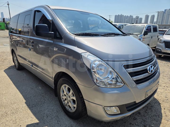 Hyundai Starex 2017 — 3