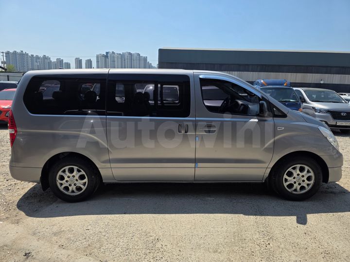 Hyundai Starex 2017 — 4