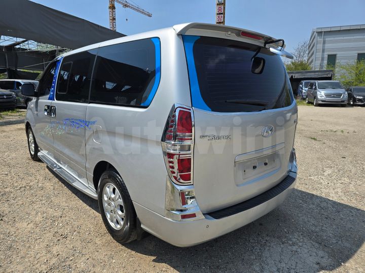 Hyundai Starex 2009 — 4