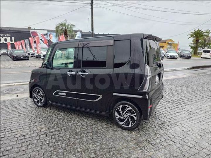 Daihatsu Tanto 2021 — 2