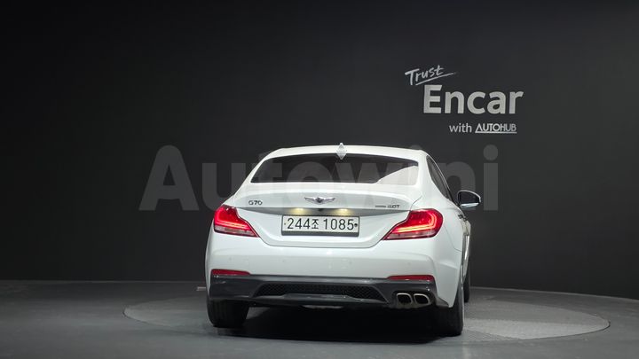 Genesis G70 2020 — 4