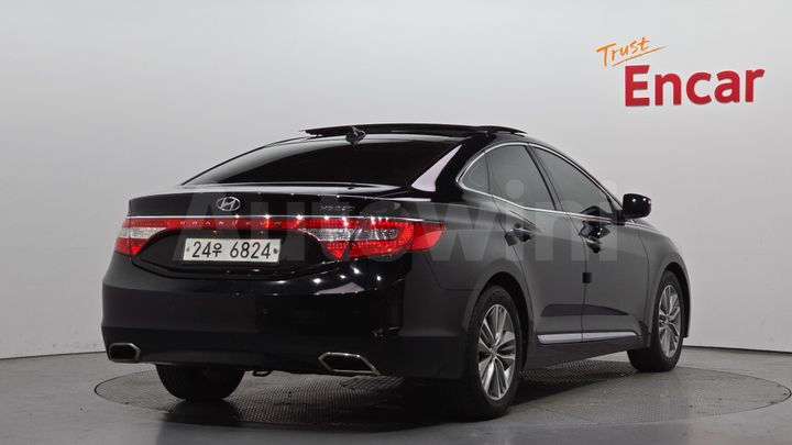 Hyundai Grandeur 2017 — 2