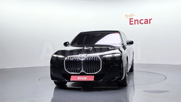 BMW 7 Series 2025 — 3