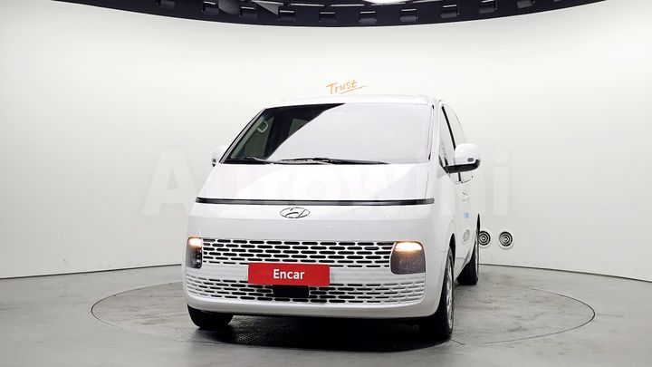 Hyundai Staria 2022 — 3