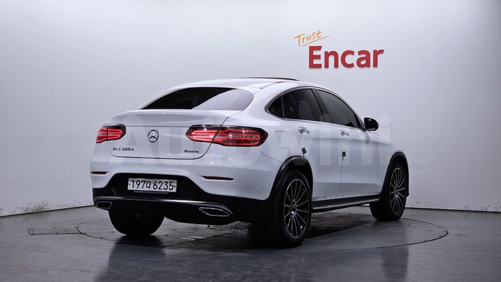 Mercedes Benz GLC Class 2018 — 2