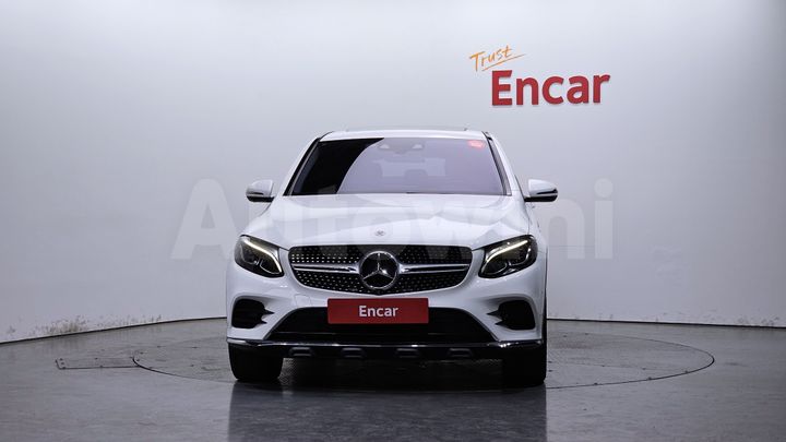 Mercedes Benz GLC Class 2018 — 3