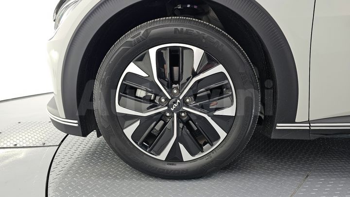 Kia EV6 2022 — 5