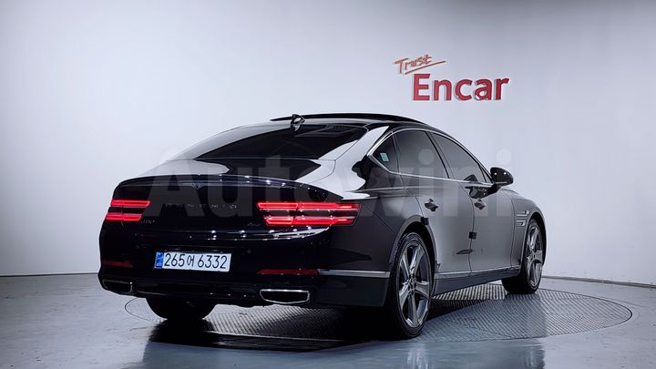 Genesis G80 2021 — 2