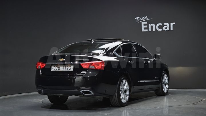 Chevrolet Impala 2018 — 2
