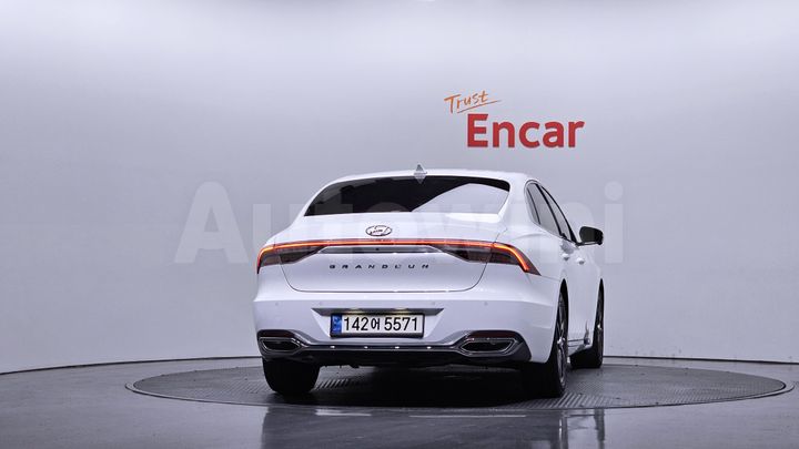 Hyundai Grandeur 2022 — 4