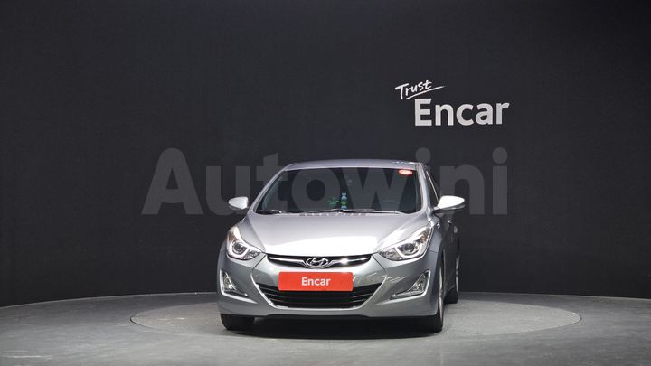 Hyundai Avante 2015 — 3