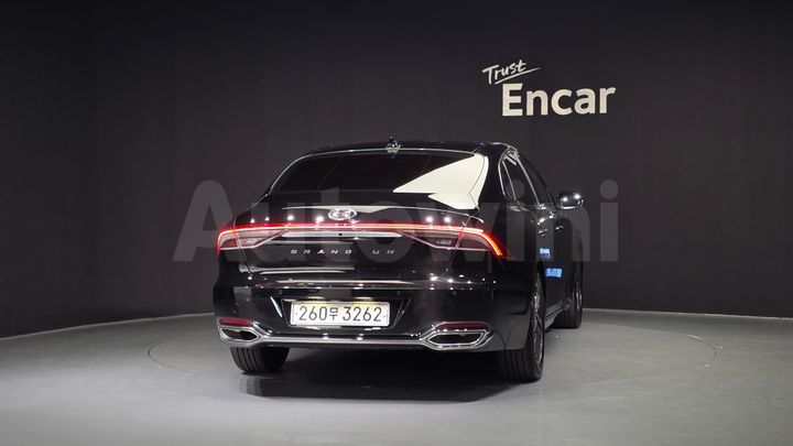 Hyundai Grandeur 2022 — 4
