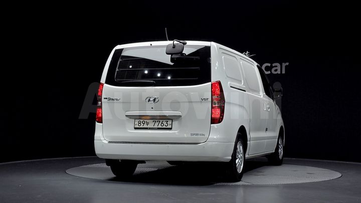 Hyundai Starex 2017 — 4