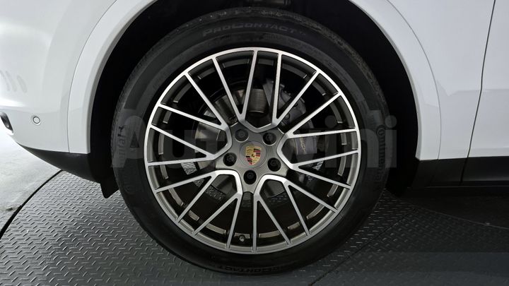 Porsche Cayenne 2022 — 4