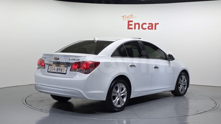 Chevrolet Cruze 2014 — 3